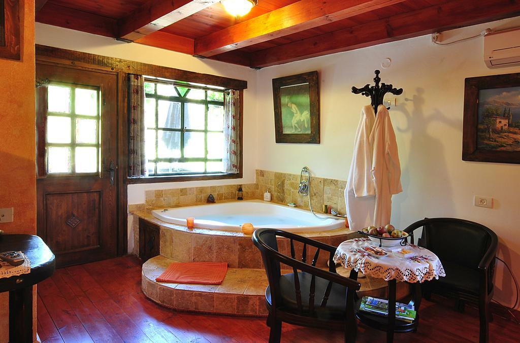 Odem Habar Hotel ภายนอก รูปภาพ