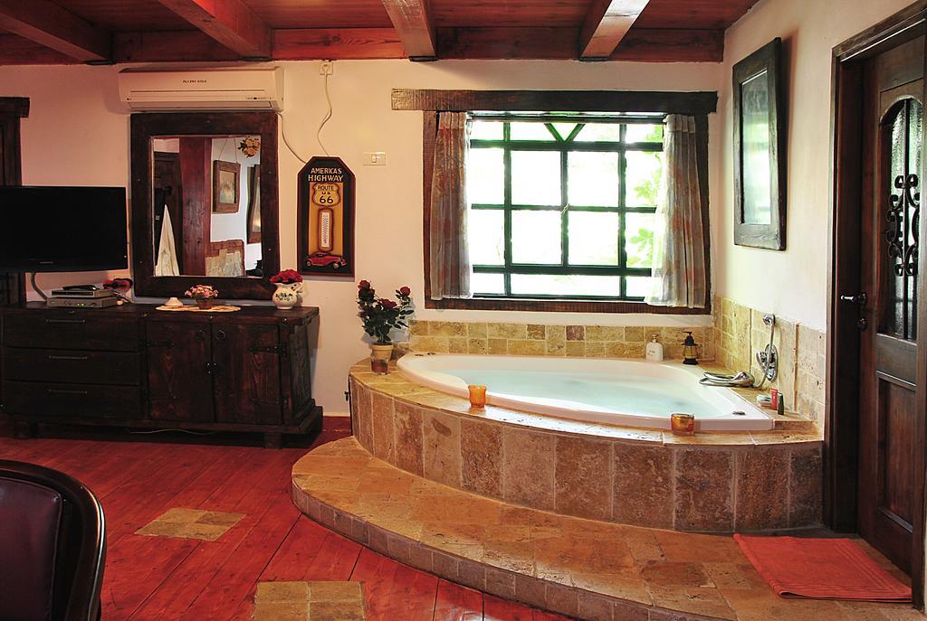 Odem Habar Hotel ภายนอก รูปภาพ
